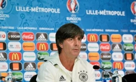 Loew không quá bận tâm xem sẽ đối đầu Italy hay Tây Ban Nha.