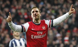 Arsenal quyết chiêu mộ Higuain ở mùa hè năm nay.