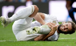 Nacho Fernandez dính chấn thương cực nặng ở đầu gối.