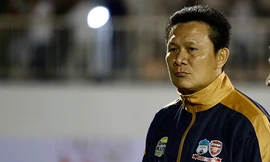 HAGL vẫn tin tưởng HLV Nguyễn Quốc Tuấn.