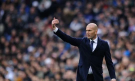 Juventus nhắm HLV Zinedine Zidane thay Massimiliano Allegri.