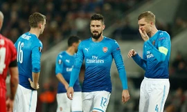 Nỗi thất vọng của các cầu thủ Arsenal.