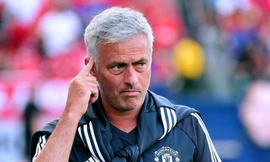 HLV Mourinho dùng đội hình... dự bị đấu Barcelona.