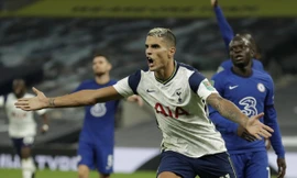 Tottenham cắt mạch 4 trận toàn thua trước Chelsea.