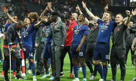 MU mang đội hình cực mạnh đi du đấu hè 2017.