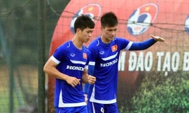 Công Vinh được 2 đội bóng Thái Lan để mắt tới.