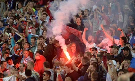 ĐT Nga lại sắp gặp họa vì CĐV nhà.