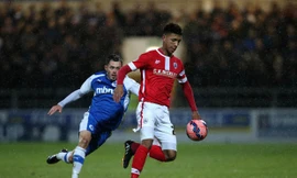 Mason Holgate đã chính thức trở thành người của M.U.