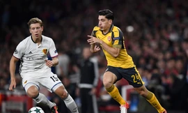 Bellerin sẽ nhận lương gấp đôi nếu gia hạn với Arsenal.