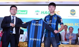 Xuân Trường chính thức ký hợp đồng với Incheon United.
