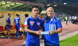 Công Vinh sẽ mang Minh Tuấn về CLB TP HCM?