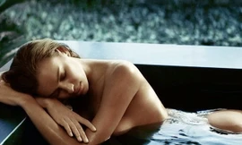 Irina Shayk luôn tự hào về cơ thể quyến rũ của mình.