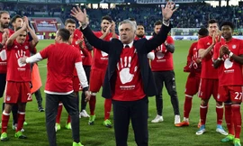 HLV Ancelotti xác lập kỳ tích trên băng ghế huấn luyện.