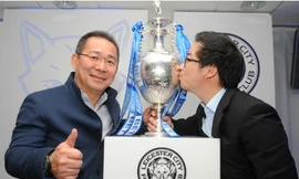 Tỷ phú Vichai Srivaddhanaprabha và con trai Aiyawatt Srivaddhanaprabha.