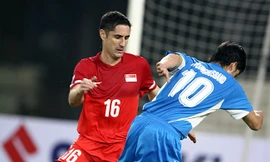 Daniel Mark Bennett trở thành cầu thủ khoác áo ĐT Singapore nhiều nhất.