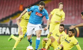 Higuain muốn gia nhập Liverpool.