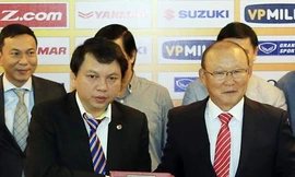 VFF hỗ trợ HLV Park Hang-seo tìm trợ lý người Việt.