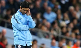 Trợ lý Mikel Arteta thất vọng khi Man City để thua trước Lyon.