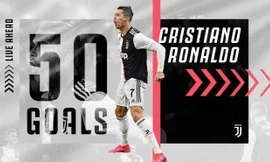 Cristiano Ronaldo cán mốc 50 bàn cho Juventus.