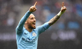 David Silva tiếp tục tỏa sáng trong màu áo Man City.
