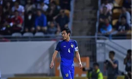 Trung vệ Chalermpong Kerdkaew của đội tuyển Thái Lan.