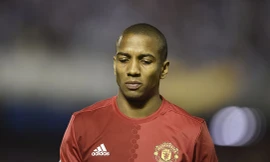 Ashley Young muốn tiếp tục gắn bó với M.U.