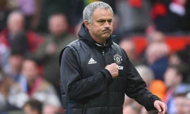 HLV Jose Mourinho thở phào khi M.U ngược dòng hạ Newcastle.