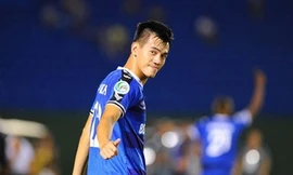 Tiến Linh ghi bàn giúp B.Bình Dương thắng PSM Makassar 1-0.