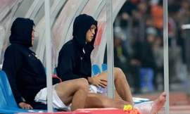 Tuấn Anh hiện đang điều trị chấn thương tại Hàn Quốc.