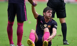 Sergi Roberto dính chấn thương trong buổi tập của ĐT Tây Ban Nha.