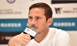 HLV Frank Lampard đang chịu những sức ép nhất định.