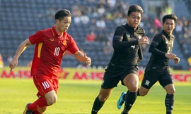 Khó có chuyện CLB Thái Lan sẵn sàng mua Công Phượng với giá 70 tỷ đồng.