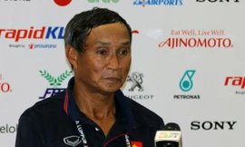 HLV Mai Đức Chung thách đấu Thái Lan.