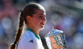 Ostapenko “vớ bẫm” nhờ vô địch Pháp Mở rộng 2017.