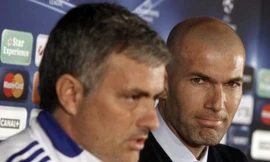 Zidane san bằng kỷ lục bất bại sân khách với Mourinho.