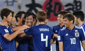 Nhật Bản ngược dòng đánh bại Uzbekistan.