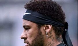 Neymar vẫn chưa thể rời PSG.