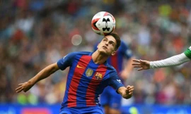 Barcelona sẽ mất 800.000 euro nếu để Suarez ra sân vào đêm nay.