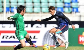 Chan Vathanaka lập cú đúp ở trận gặp Malaysia.