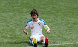 Rosicky không thể tiế tục thi đấu tại Euro 2016. (Nguồn: AP)
