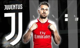 Aaron Ramsey trên đường gia nhập Juventus.