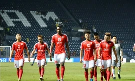 CLB TP.HCM thúc thủ 1-2 trước Buriram United.