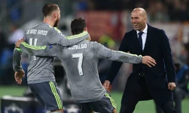 HLV Zidane và Real đang nắm lợi thế.