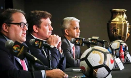 Họp bàn kế hoạch đội vô địch Copa America đấu đội vô địch EURO.