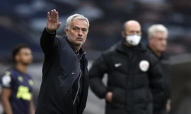 HLV Jose Mourinho của Tottenham.