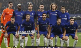 Thủ thành Thibaut Courtois tức giận vì bị đặt điều chống lại HLV Conte.