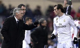 Carlo Ancelotti tố Bale đã “đâm sau lưng” mình.