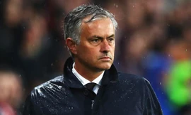 Mourinho muốn M.U vô địch Premier League ngay mùa này.