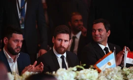 Messi được biệt đãi như "vua" Ai Cập.