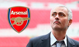 Arsenal bất ngờ bày tỏ sự quan tâm tới Mourinho.